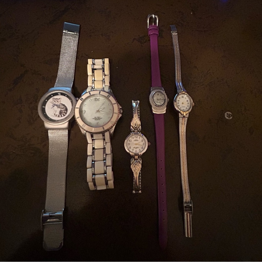 5 - functioning watches.  1 Sara Coventry, the rest either Avon or unknown brand